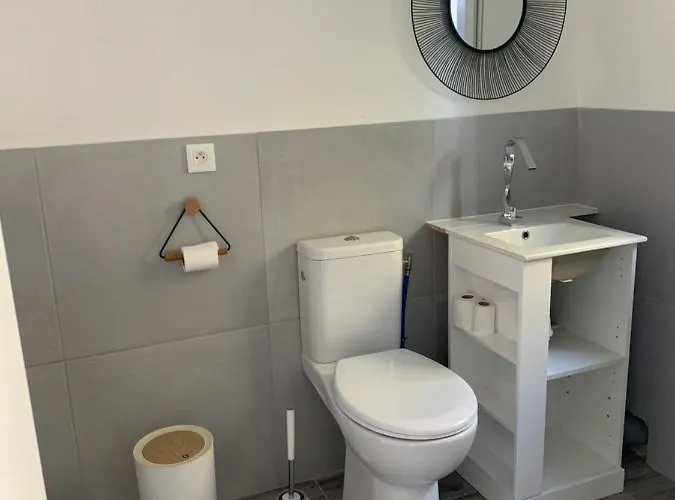 Jacuzzi Prive Arrivee Autonome Holiday home Conflans-Sainte-Honorine